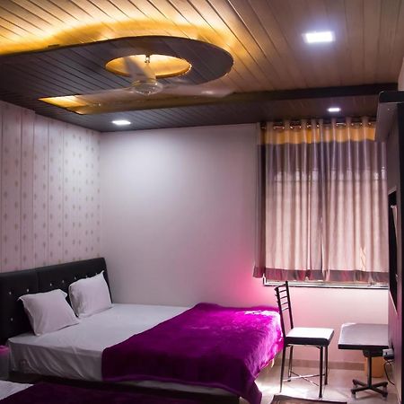 Hotel Shree Palace And Restaurant Ratlam ภายนอก รูปภาพ