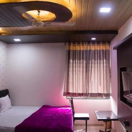 Hotel Shree Palace And Restaurant Ratlam ภายนอก รูปภาพ